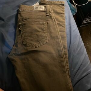 Levi olive green new with out tags